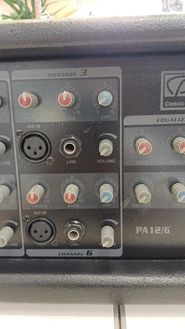 [À DÉCHETER] Système de sonorisation Classic Pro Simple PA12/6