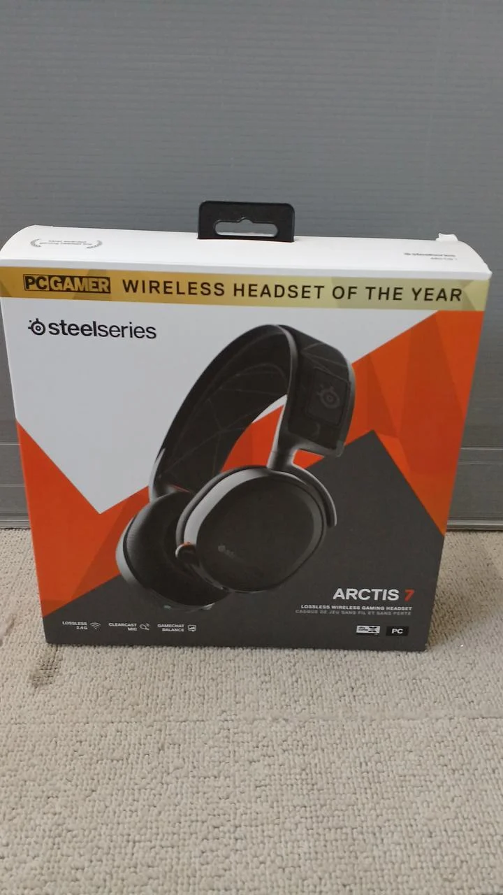 STEELSERIES Gaming Headset ARCTIS7