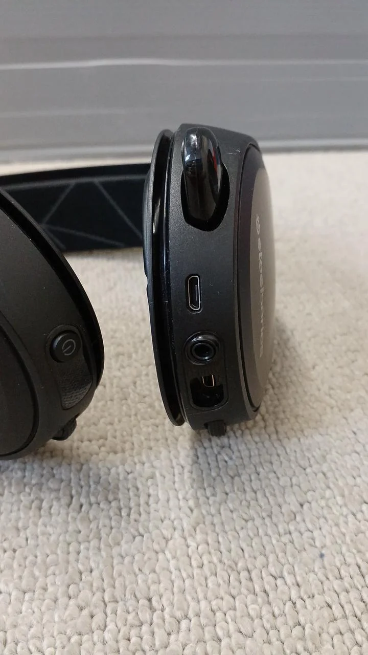 STEELSERIES Gaming Headset ARCTIS7