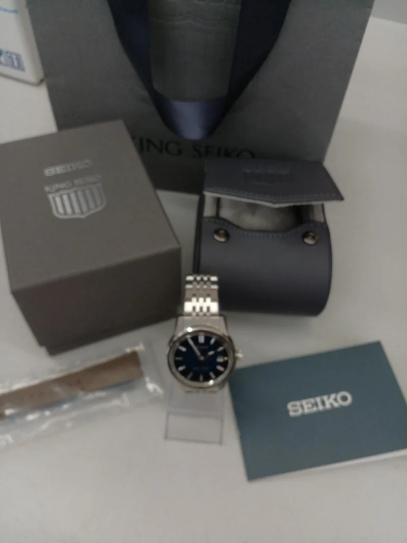 Montre-bracelet automatique KING SEIKO, modèle exclusif Seiko Watch Salon SDKA013