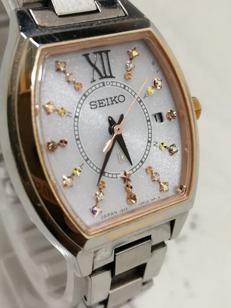 SEIKO LUKIA Solar Wristwatch 1B22-OBBO