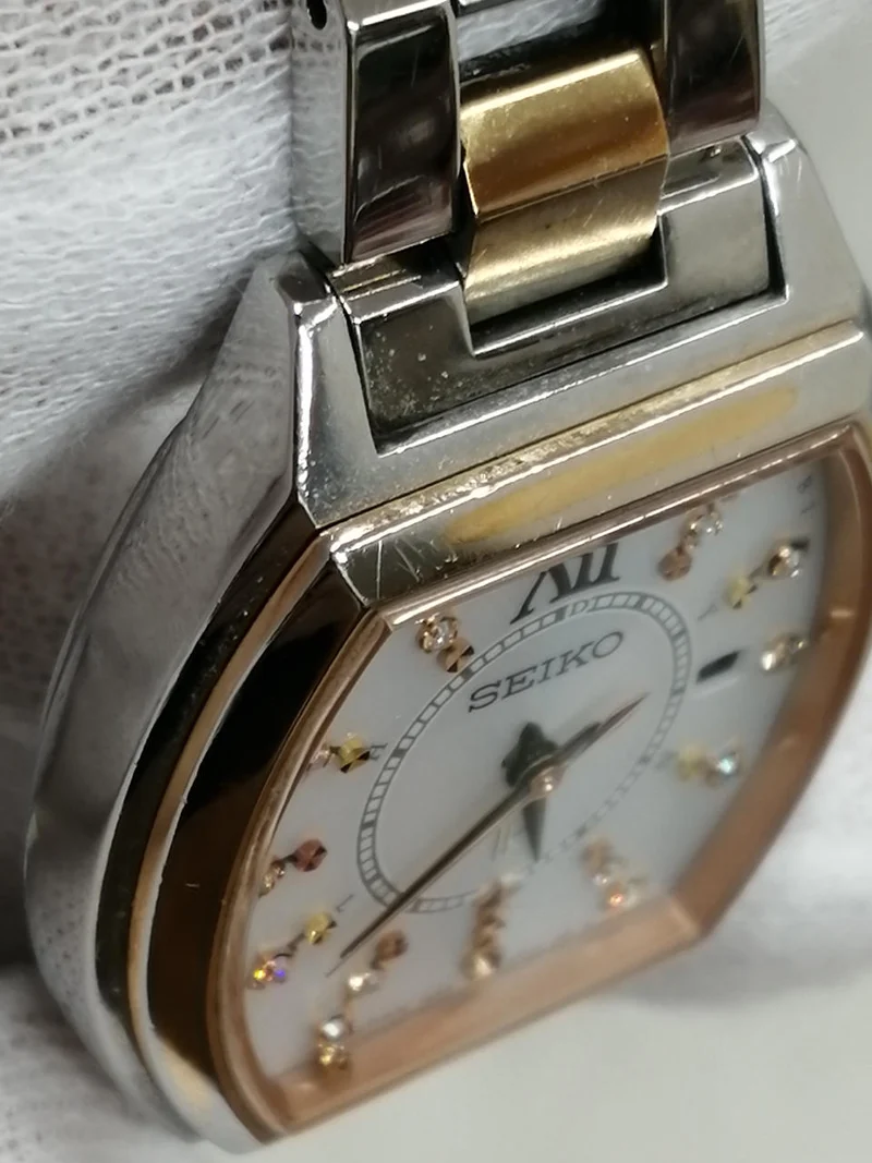 SEIKO LUKIA Solar Wristwatch 1B22-OBBO